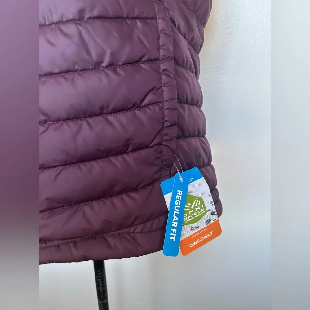 Columbia Women's Dark Purple Quilted Vest - Picture 4 of 14